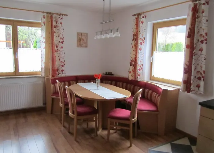 Large Cozy Apartment Grubweg 130 Qm